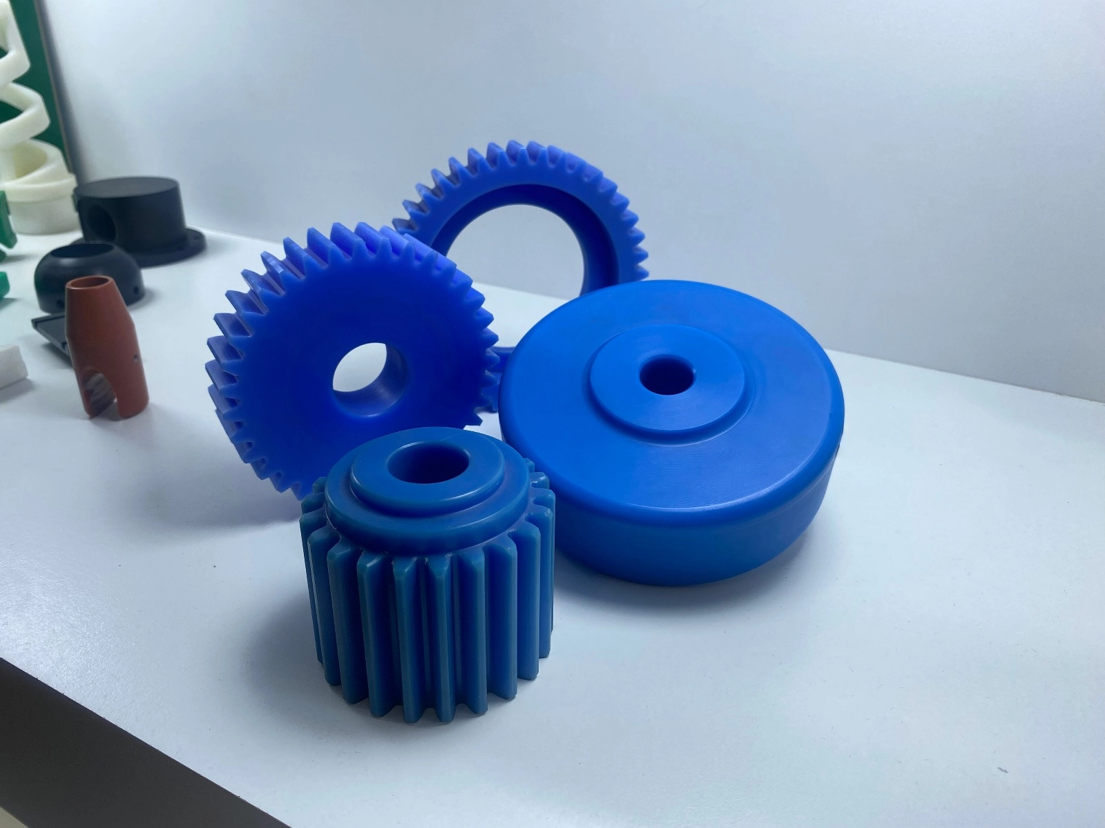 Nylatron MC 901 mühendislik plastiği, yüksek darbe dayanımlı makine parçaları